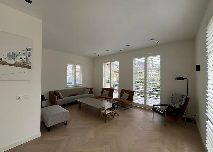 House With Garden In Amsterdam *