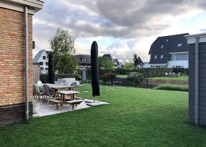 House With Garden In Amsterdam