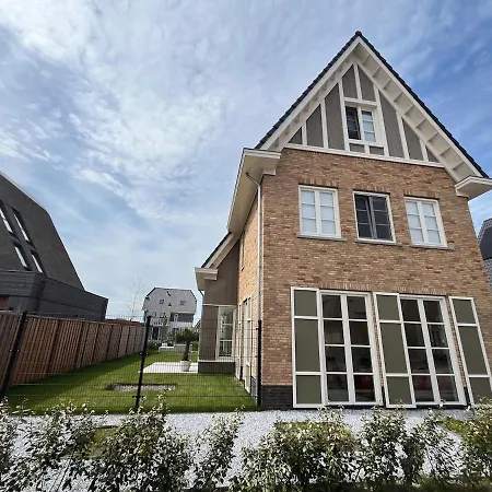 House With Garden In Amsterdam Holiday home *