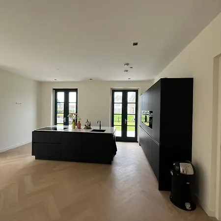 House With Garden In Amsterdam Weesp