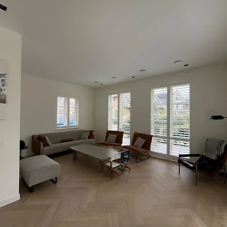 House With Garden In Amsterdam *